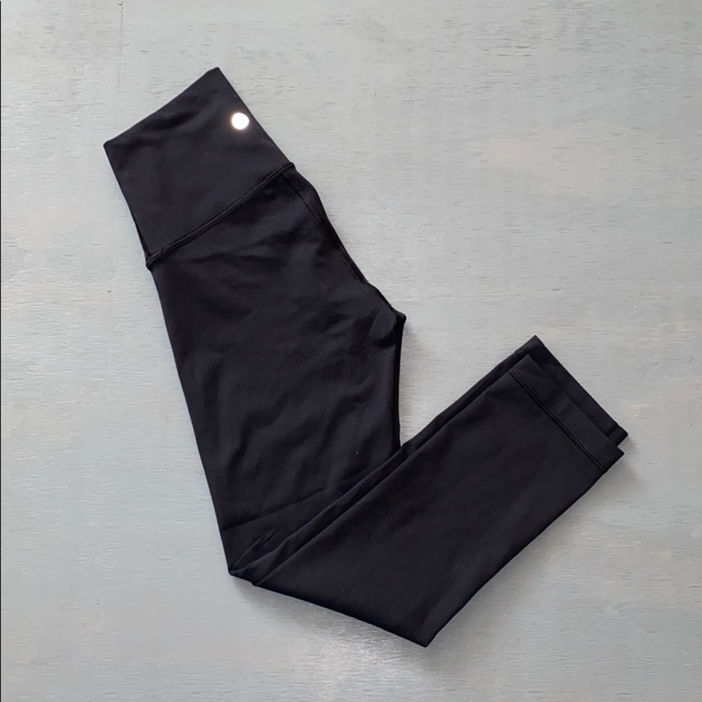 LULULEMON Capri size 2 black